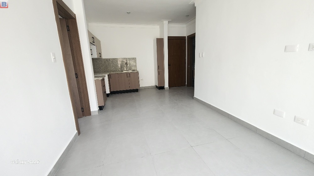ALQUILO APARTAMENTO EN EL MILLON NUEVO
